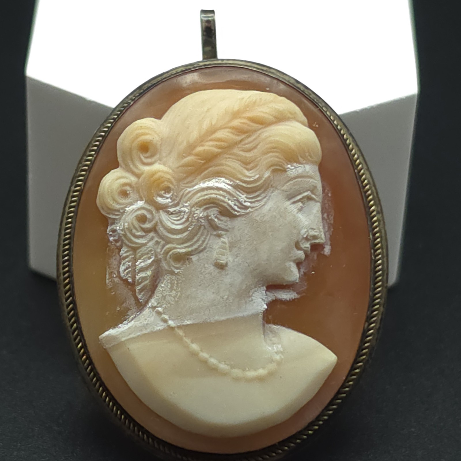 Antique 900 Silver Hand Carved Shell Cameo Brooch Pendant Convertible