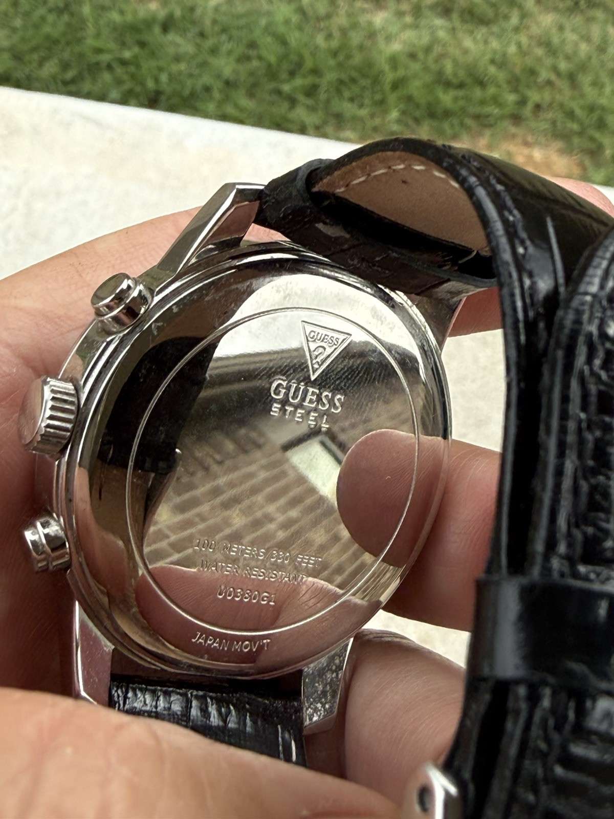 Preowned Guess Horizon W0380G1.