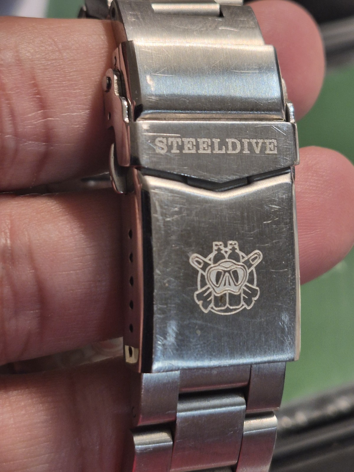 STEELDIVE SD1970