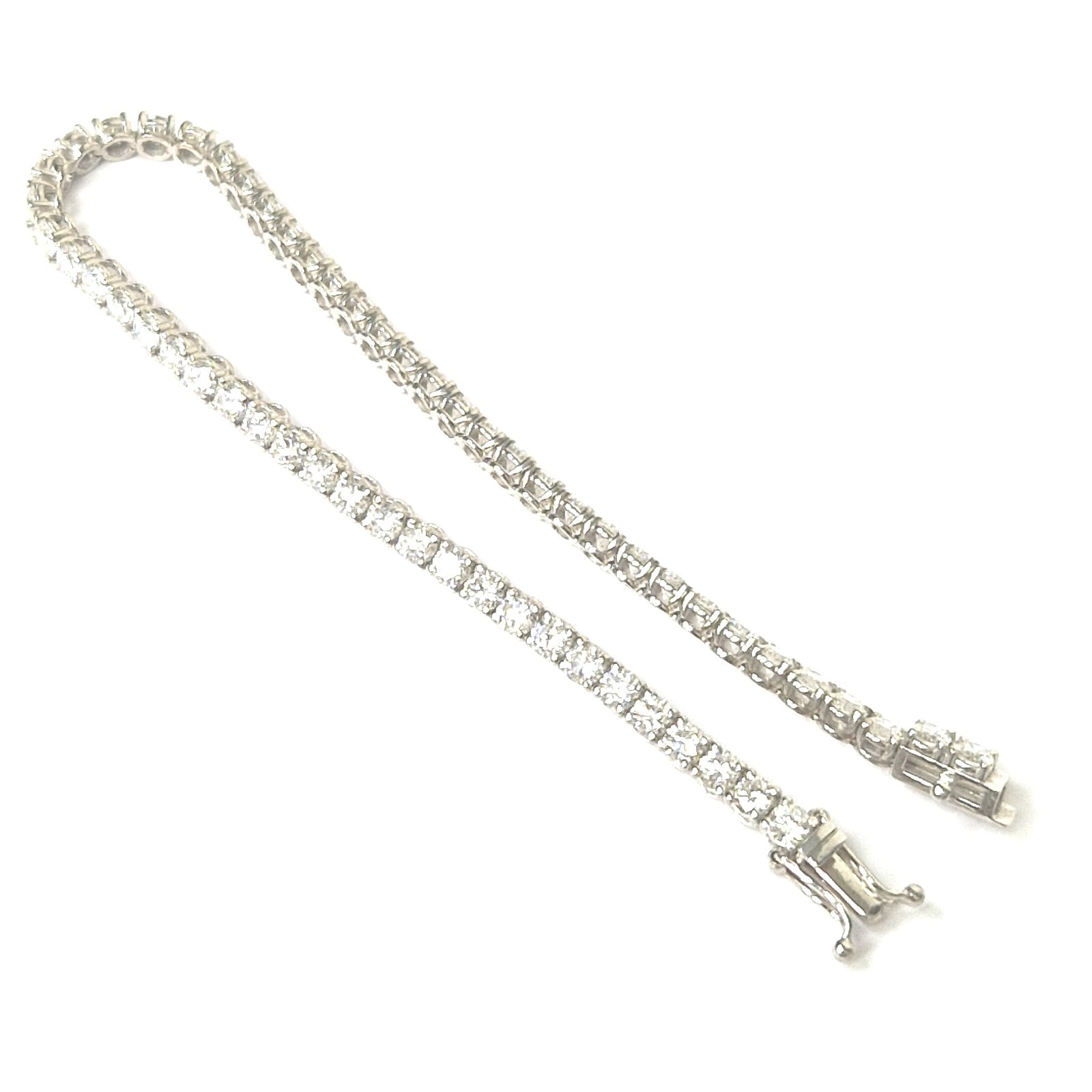 9ct White Gold Bracelet 6.15ct Lab Created Diamond 19cm Long 3.1mm Width 8.1g