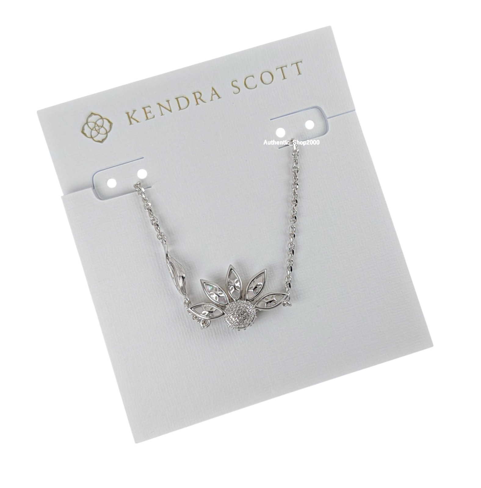 NEW 100% Authentic KENDRA SCOTT Ivory Mother of Pearl Anya Flower Necklace