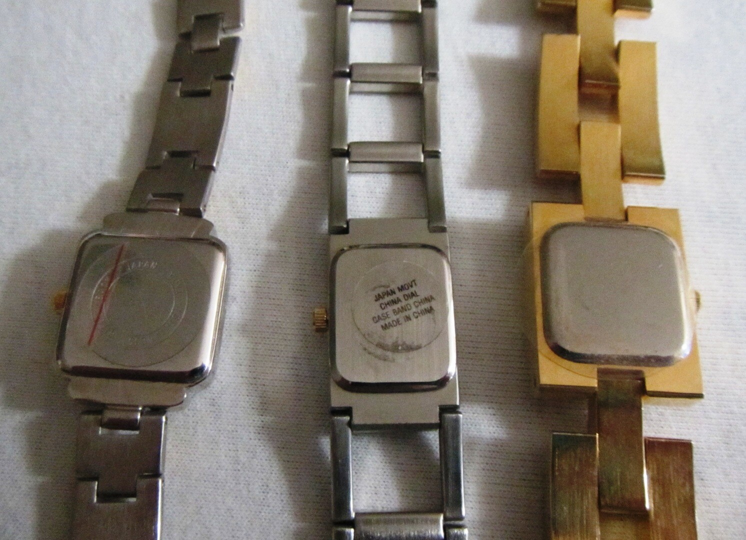 20 ct Lot Mixed Watch (all non working need batteries) See list in Description