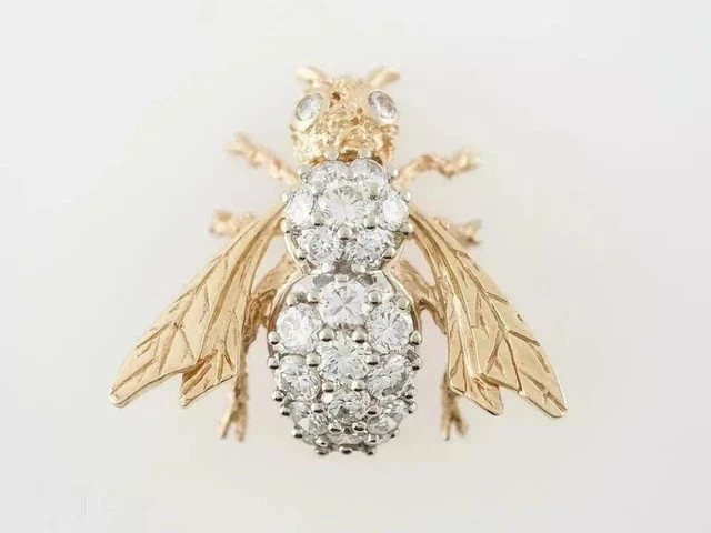 2Ct Round Cut Lab Created Diamond Bee Design Pin Brooch 14k Two Tone Gold Plated