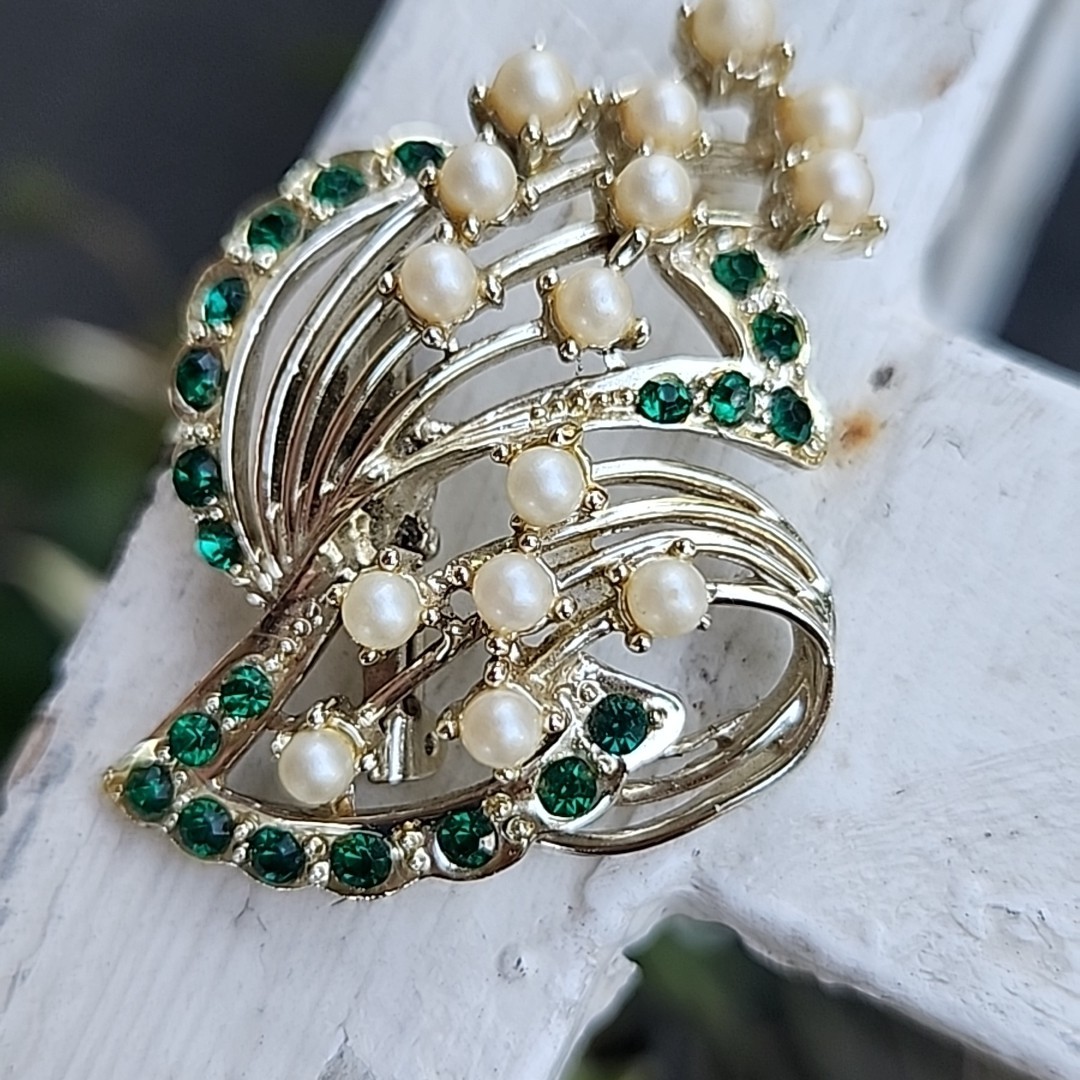 Vtg Abstract Brooch Faux Pearl Green Rhinestone Silver Toned Bouquet Art Beauty