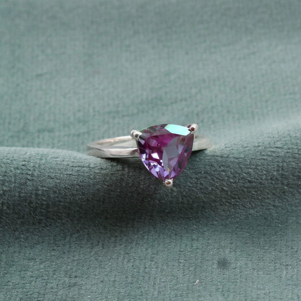 Certified 5 Ct Natural Alexandrite Trillion Gemstone Ring – Crafted 925 Silver