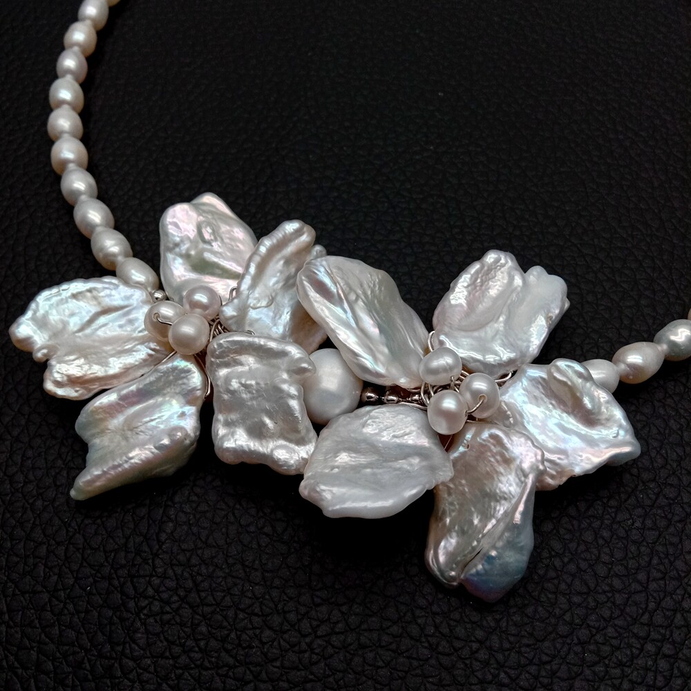 Cultured White Rice Pearl Choker Necklace Handmade Keshi Pearl Flower Necklaces