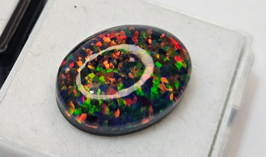 Australian Natural Black Fire Opal 6-7 Ct Oval Cabochon Loose Gemstone FR-084