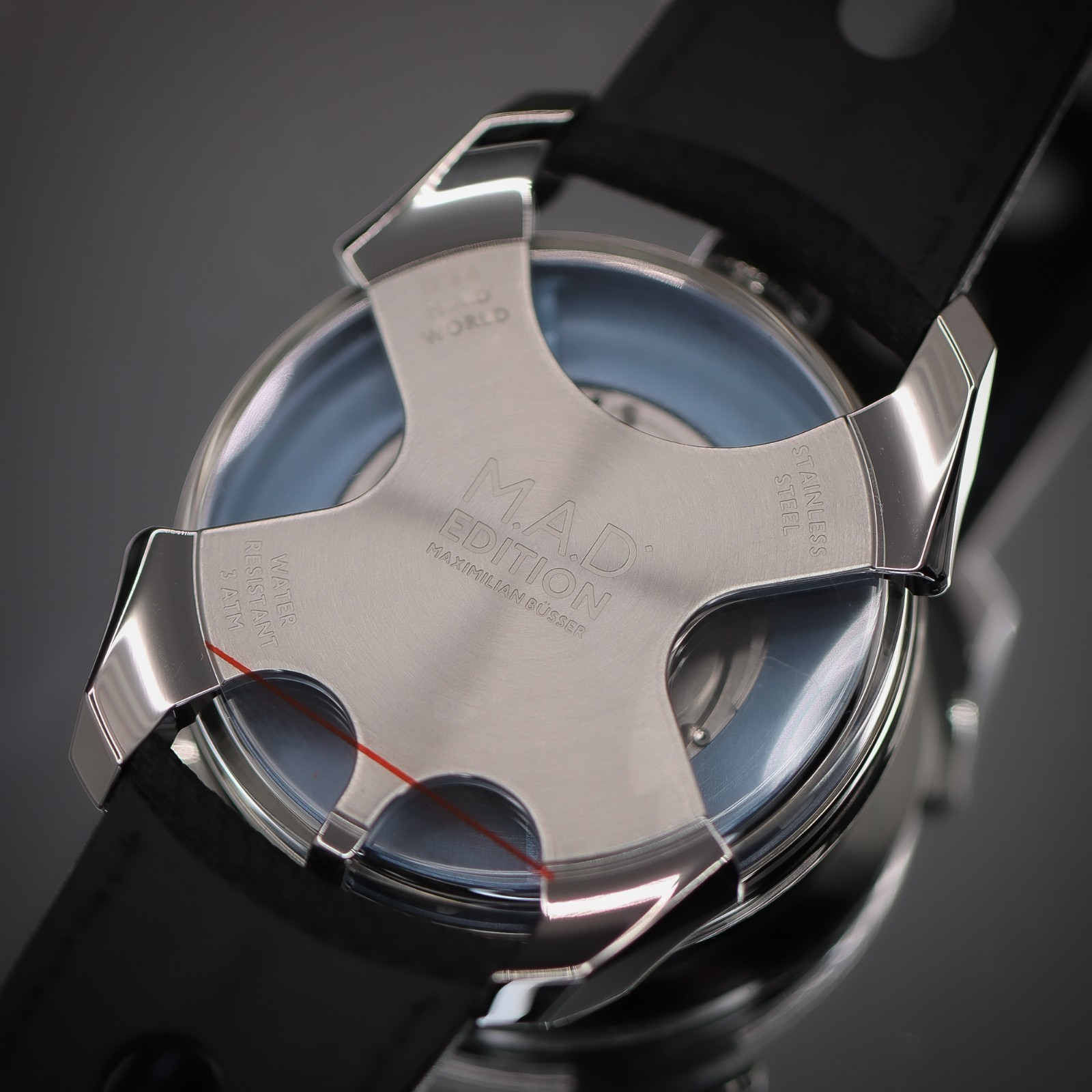 M.A.D. EDITIONS M.A.D.1S “Ice Blue” | Stainless Steel | Ref. M.A.D.1S | Full Set