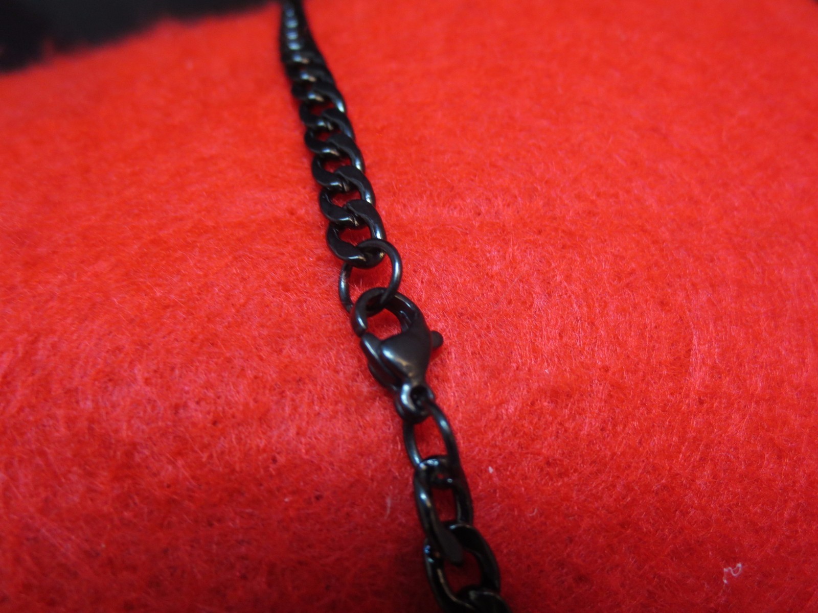 16″-48″ Stainless Steel Gold,Silver,Black Plated, 7mm Cuban Curb Chain Necklace