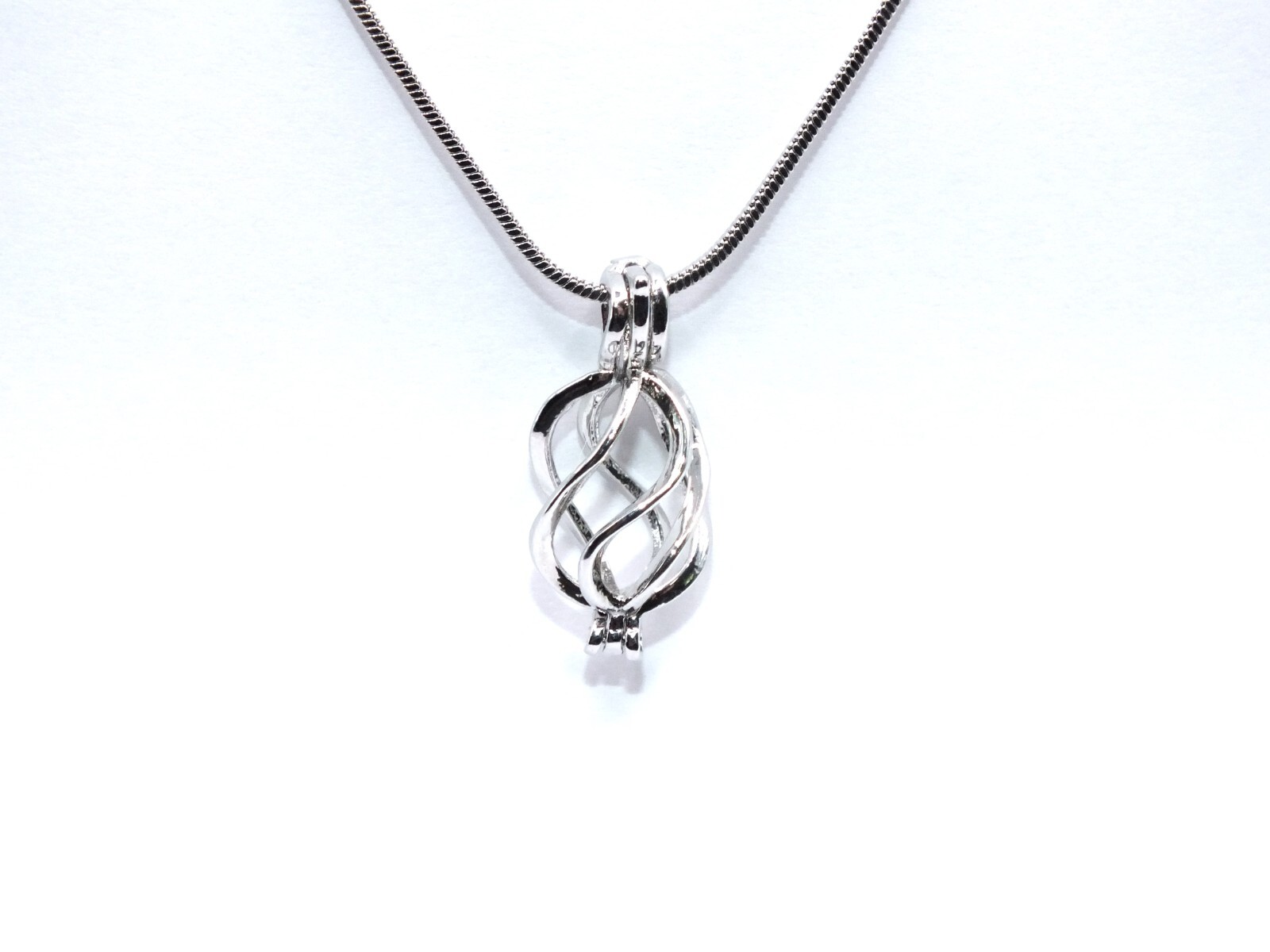 Silver Oval Basket Pearl Cage Charm Pendant Necklace – Crystal Bead Locket