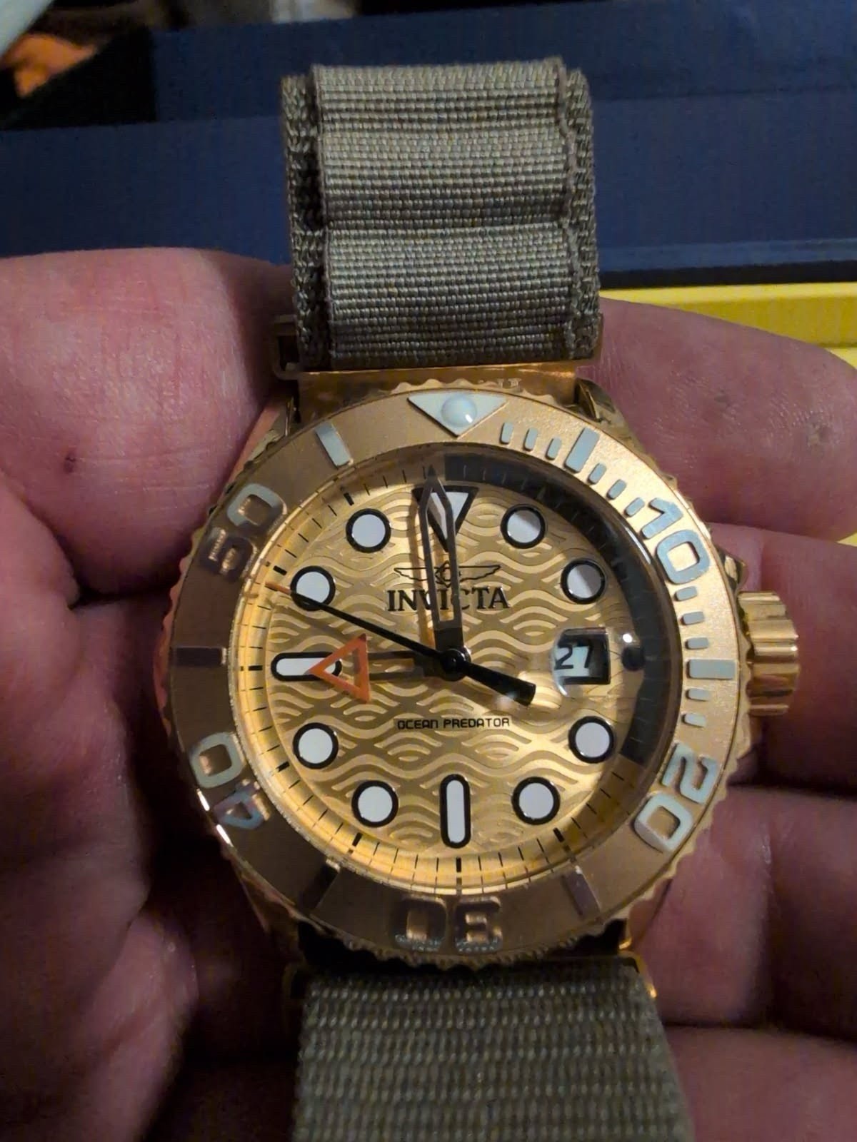 Invicta Ocean Predator Special Edition Diver Watch Quartz Date 200m Box Bands