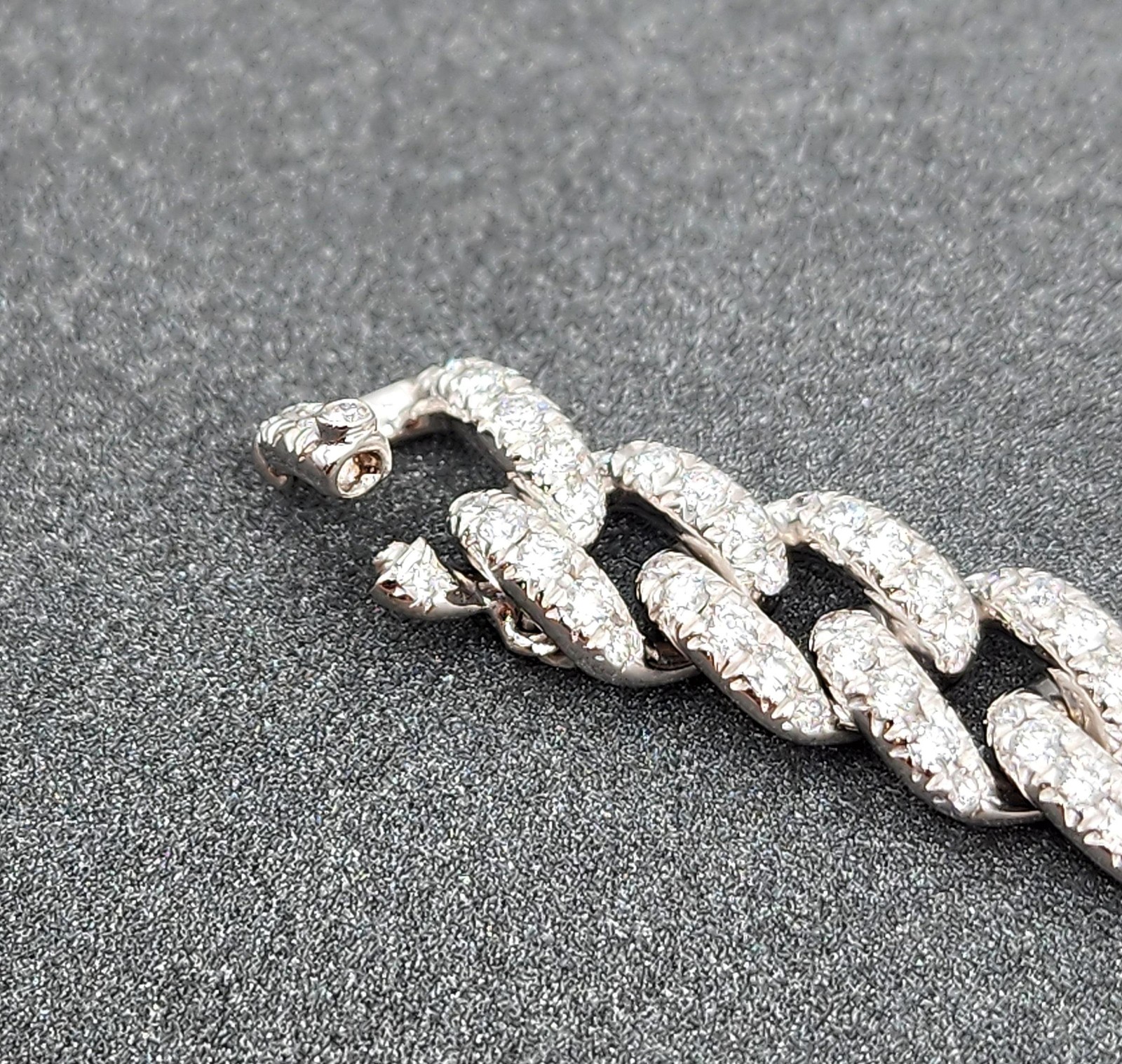 2.57 ct Cuban Link Diamond Bracelet
