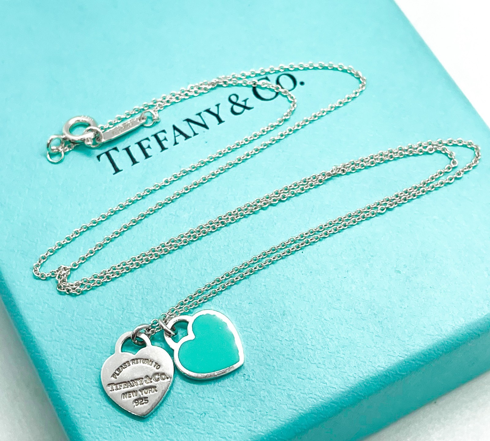 Tiffany & Co. Return to Tiffany Mini Blue Double Heart Pendant Necklace 16″