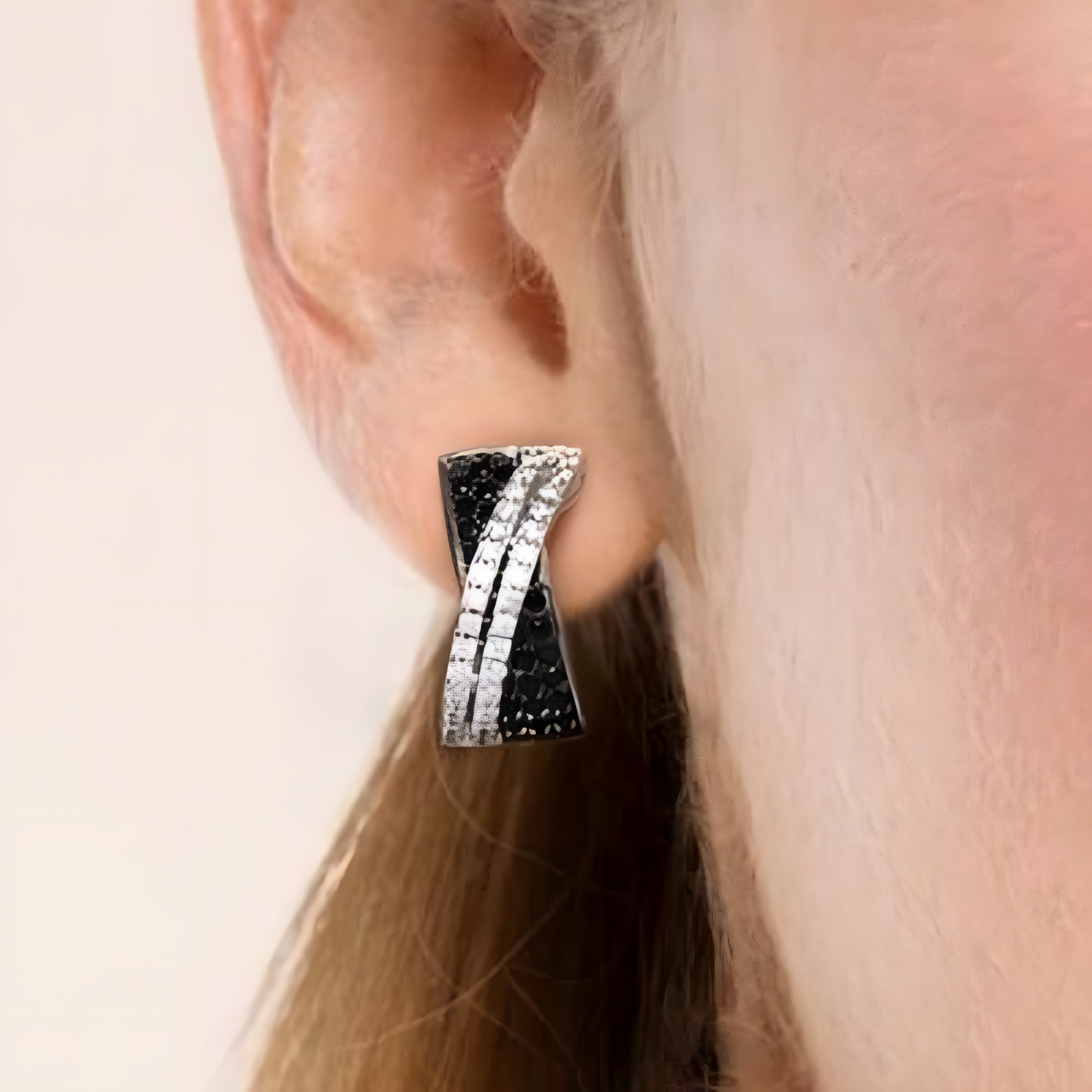 Sterling Silver Hoop Earrings for Women with Black and White Zirconia Stones 510