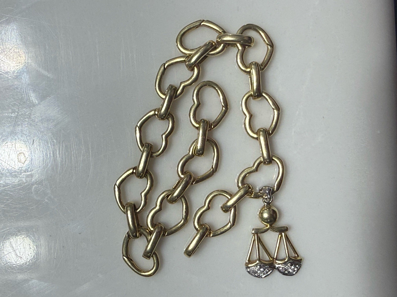 Aaron Basha Open Link Heart Bracelet (Small) 18K Gold