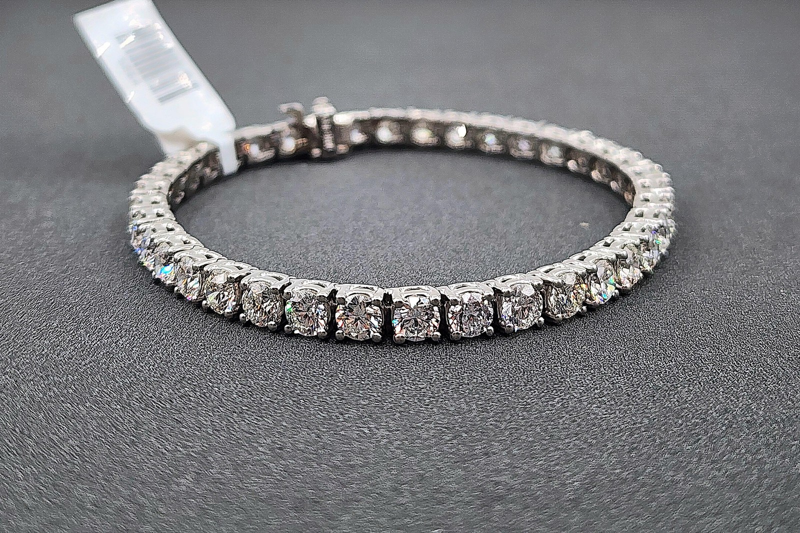 11.68 ct Diamond Tennis Bracelet