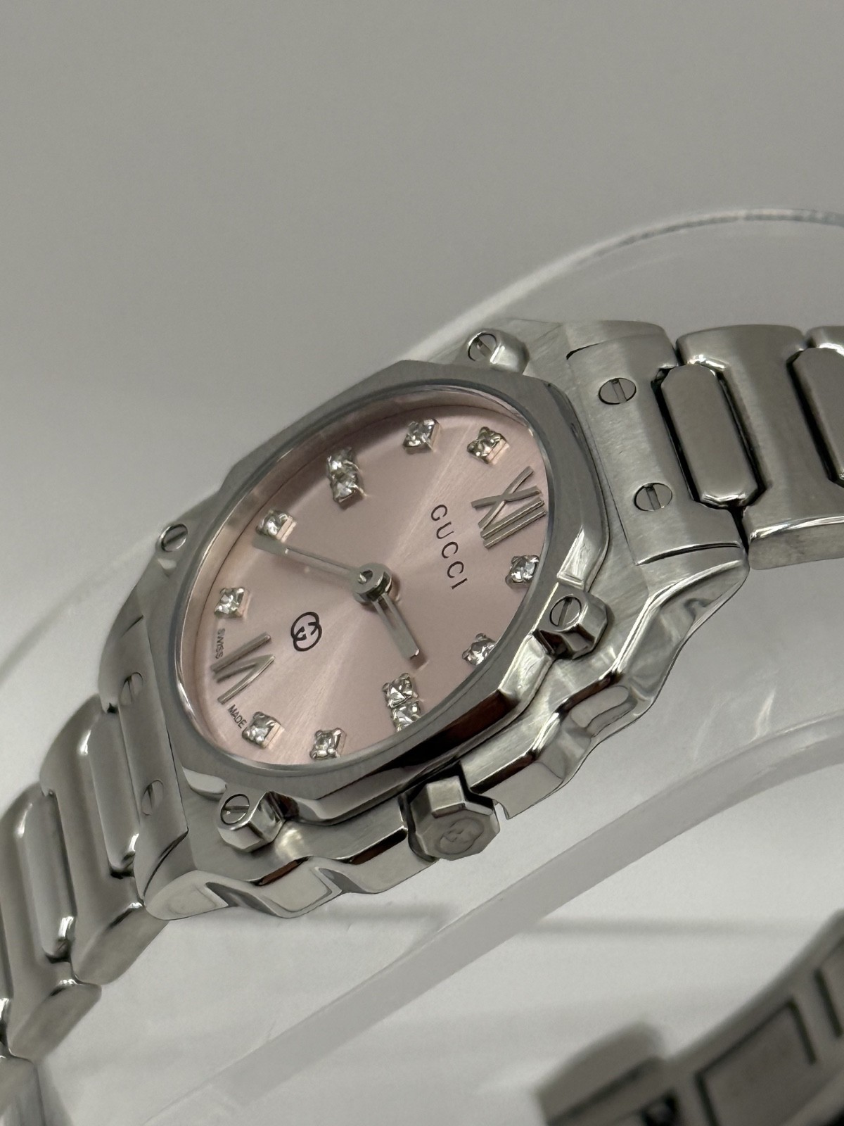 Gucci G-Flat Quartz 24mm Diamond Accent Pink Dial Women’s Watch YA166501