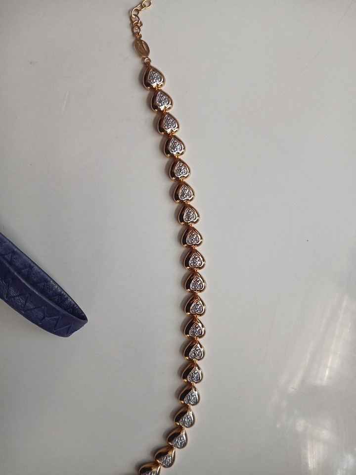 Womens 18k Yellow Gold Plated Diamond Hearts 7.5 inch Designer Bracelet
