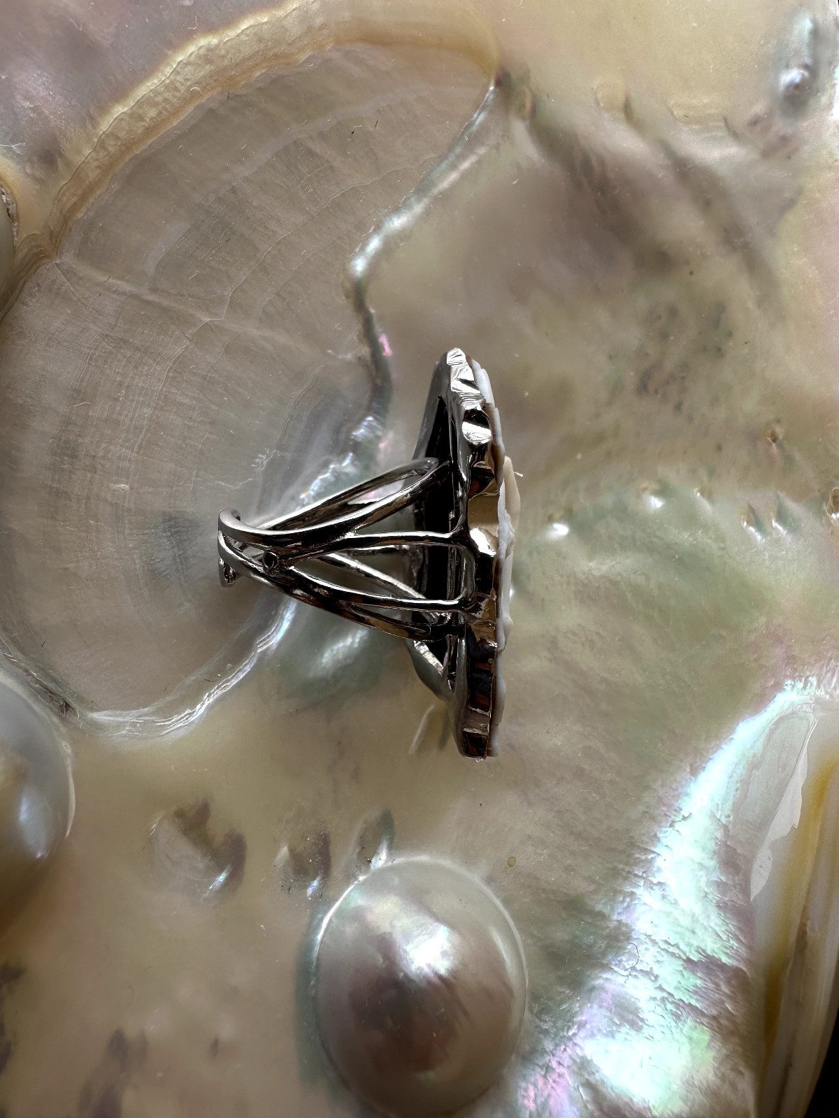 925 Silver Ring with True Sardonic Cameo Three Dimension Engraved “Flower”