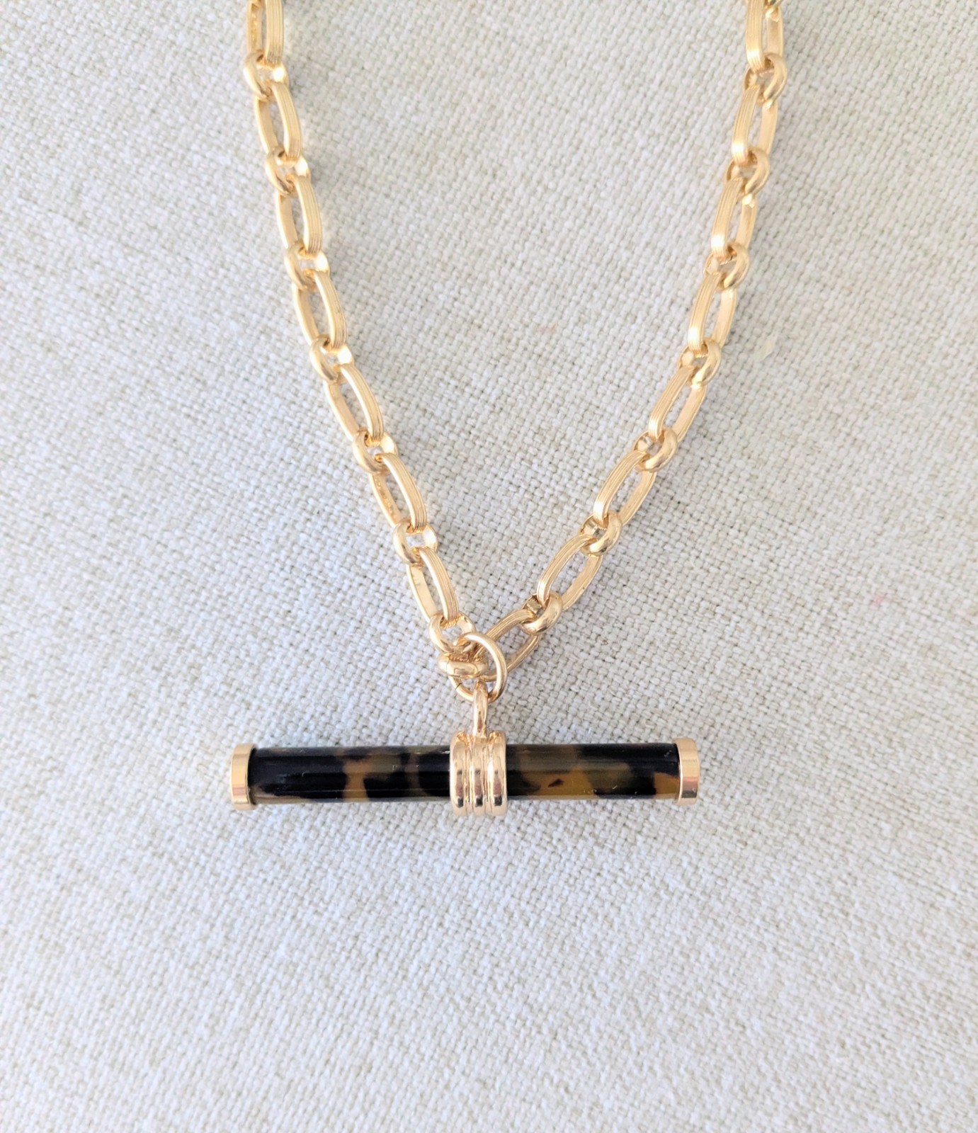 😍 BODEN Tortoise Gold Chain Link T-bar Necklace – NEW!