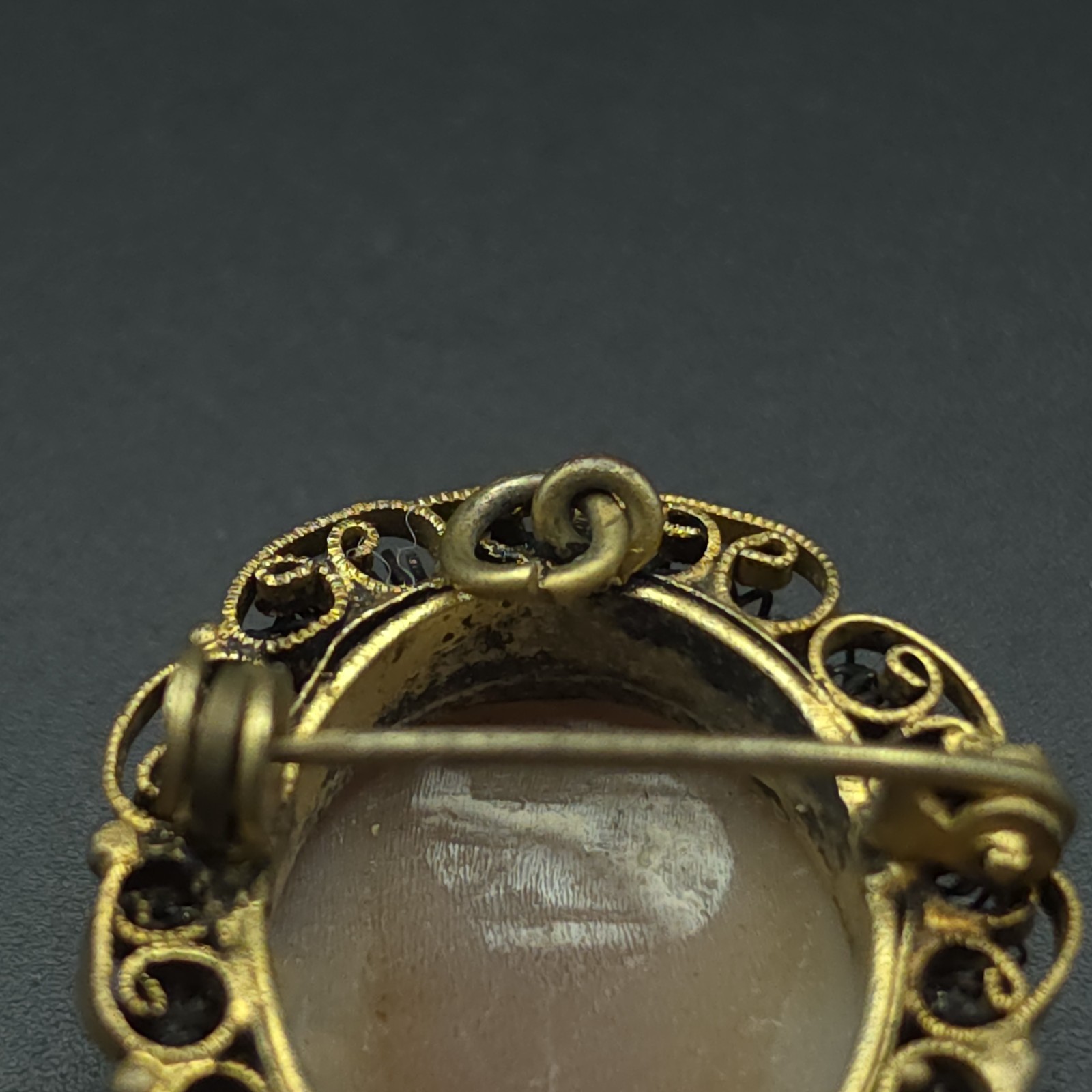 Antique Edwardian Carved Shell Three Graces Cameo Pendant Brooch Gilt Filigree