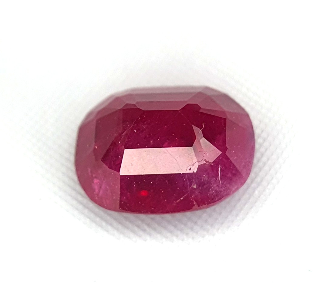 1.35 Ct UNHEATED RUBY 7 x 5 RED Cushion-cut Gemstone