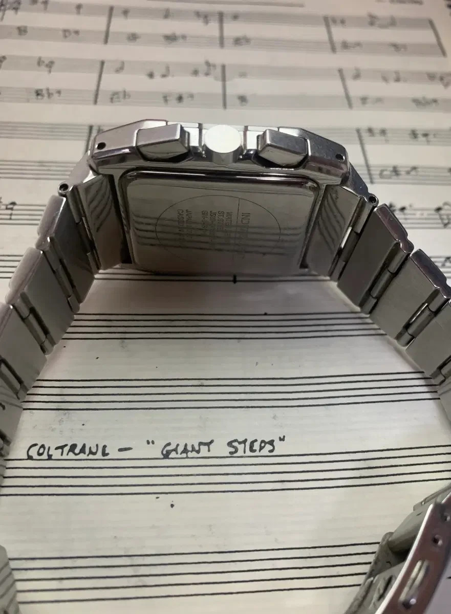 Vintage Citizen Independent Square Watch Ice Blue Pink Dial Y2K Cyber Metal 42mm