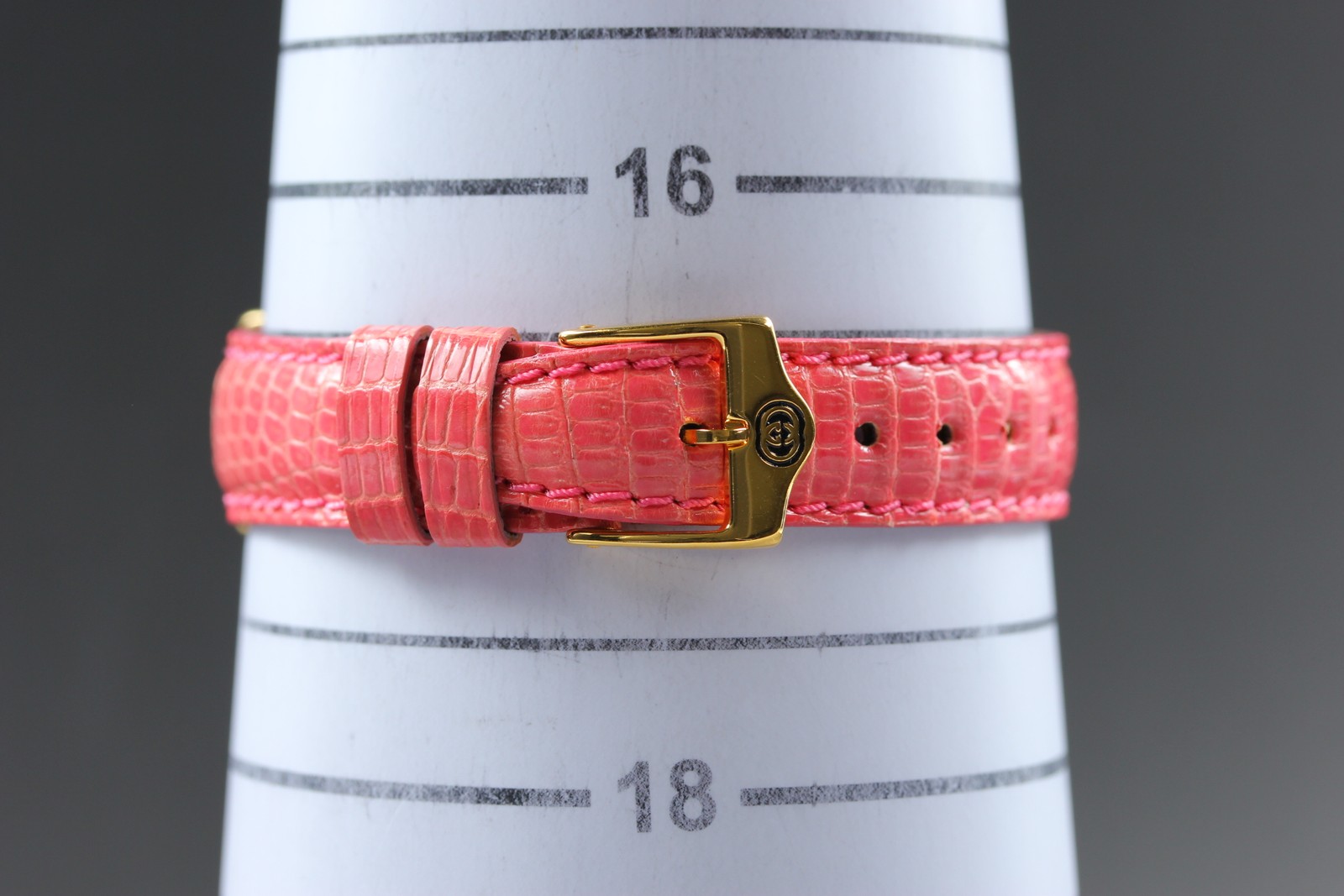 [Near MINT Full Set Box ] Gucci 6300L Horsebit 22mm White Gold Qz Women’s Watch