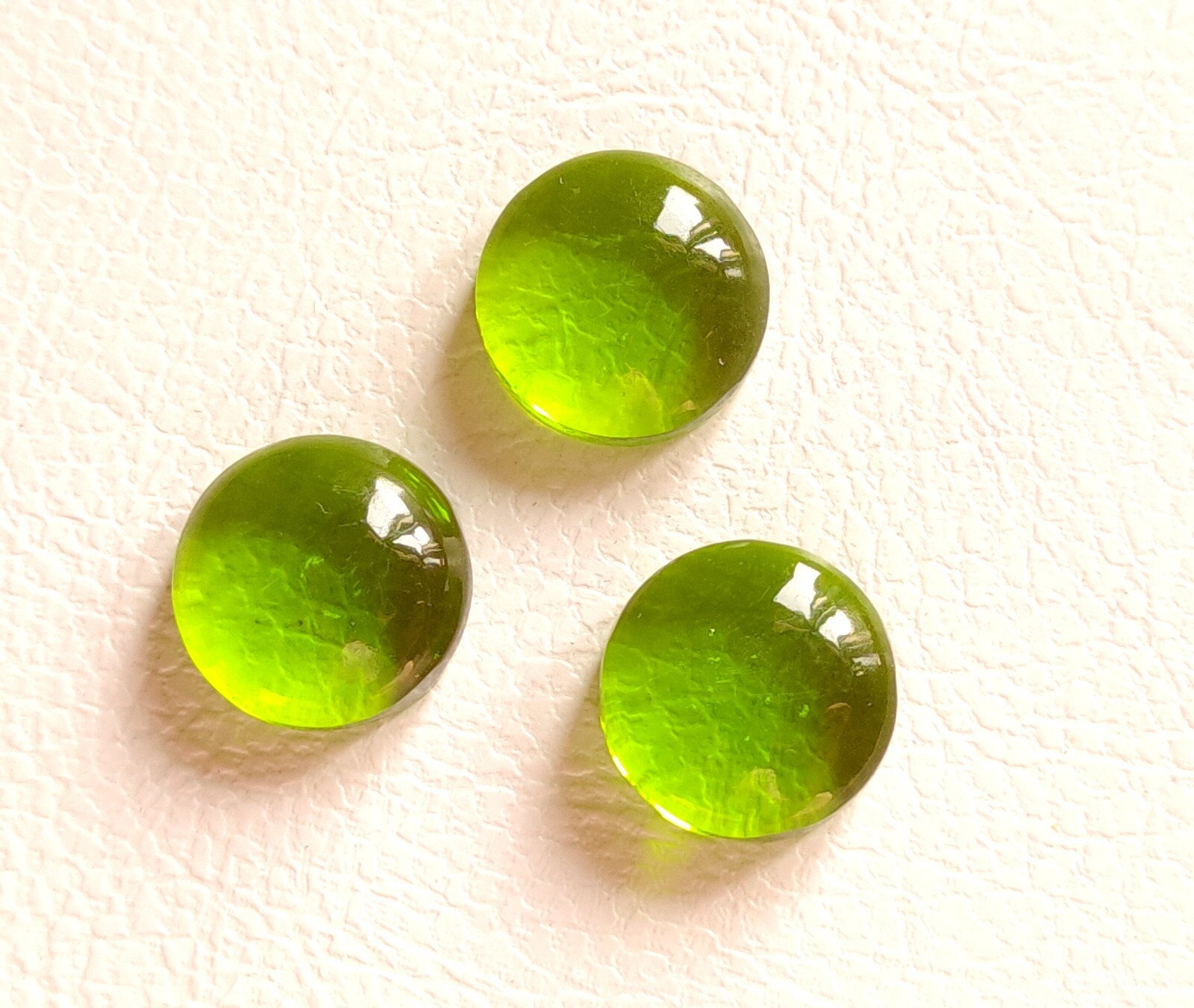 Adorable Peridot Quartz Gemstone Cabochon, Wholesale Round Shape Loose Gemstone