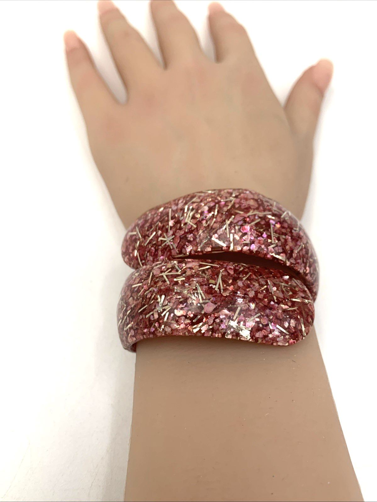 VTG Silver & Pink Glitter Confetti Lucite Clamper Hinged Wide Bangle Bracelet