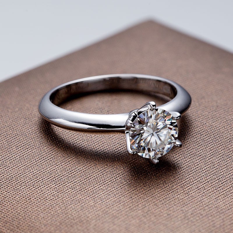 Round Cut D Color Classic Six-prong Ring 1-3ct 925 Silver for Women Jewelry
