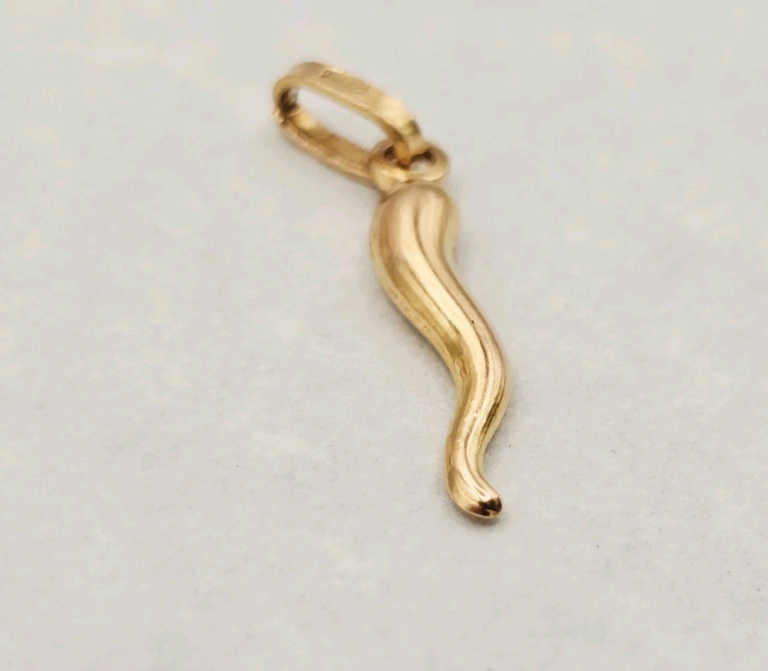 Solid 18k Gold Corno Italian Horn 1 ” Cornicello Charm Pendant Italian 750 ✨️
