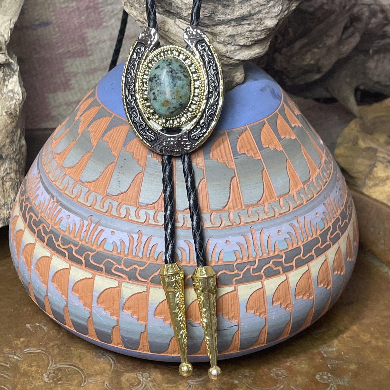 Southwest Tulsa Bolo Tie King African Turquoise Silver Gold Horseshoe Spring