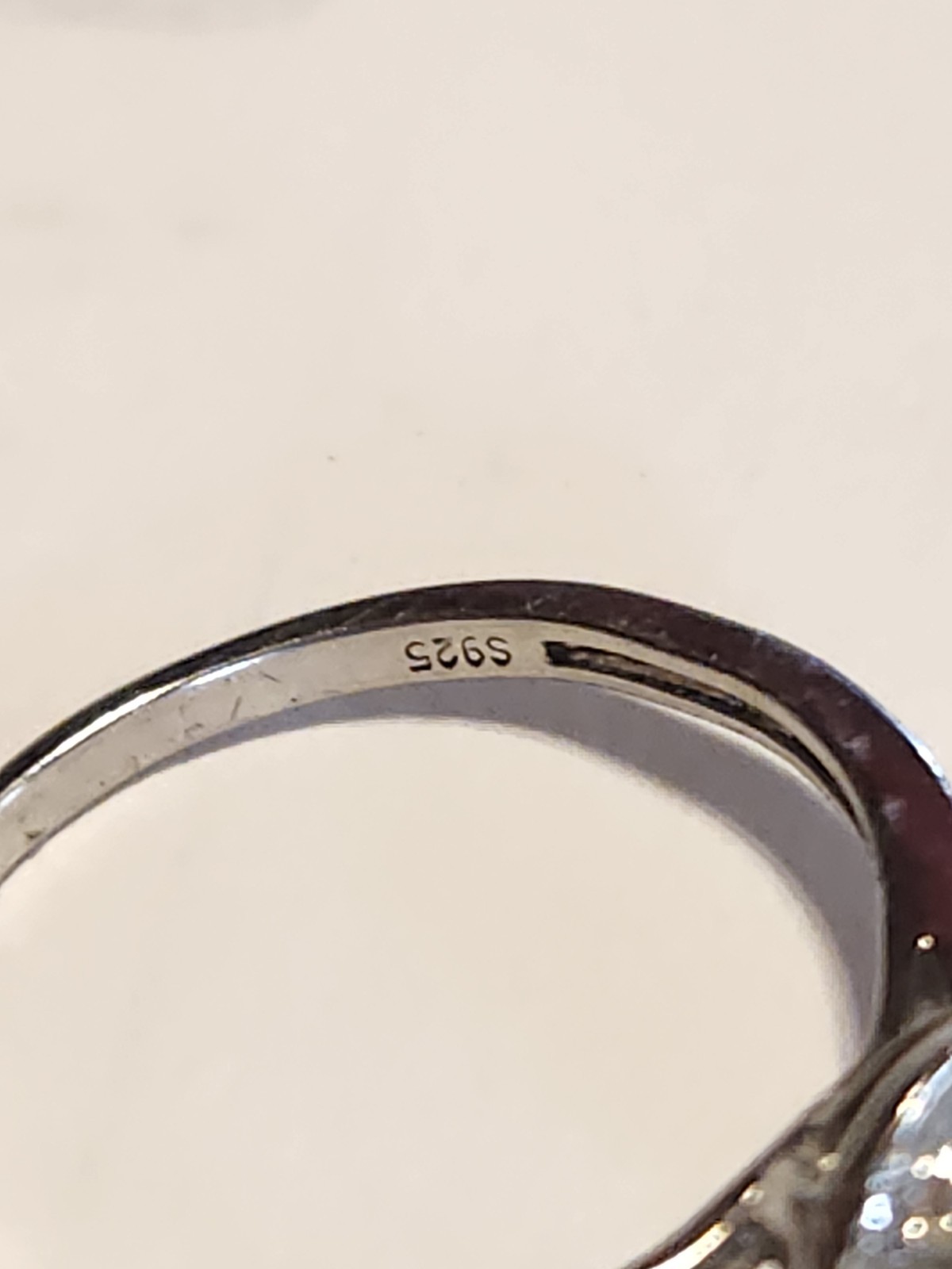 .6ctw GDGL certified natural African diamond white gold over 925 sliver ring 7.5