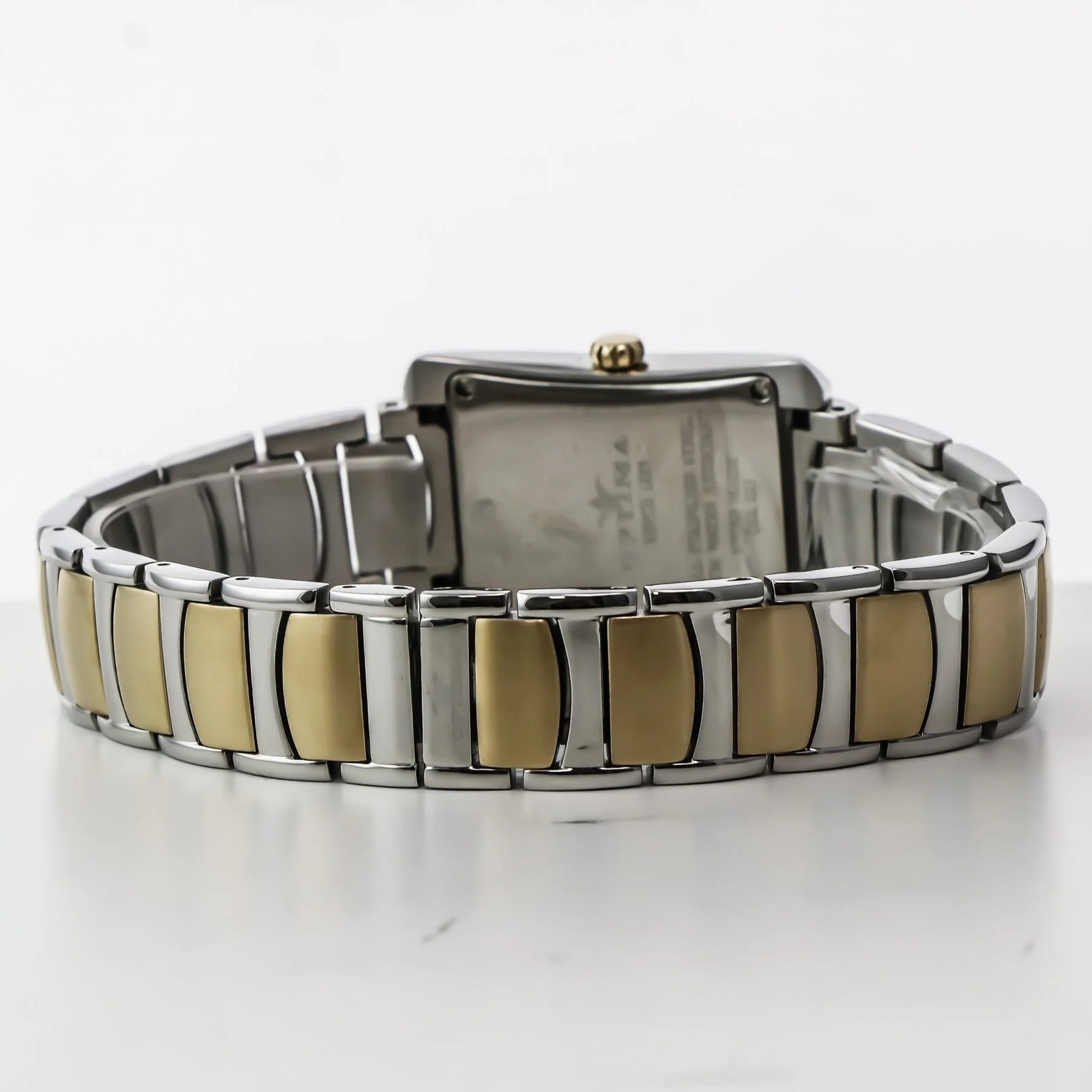 Optima – Swiss Diamond – OSL221-SG-3 Quartz 24 mm OSL221 50 m (5 ATM / 169 ft)