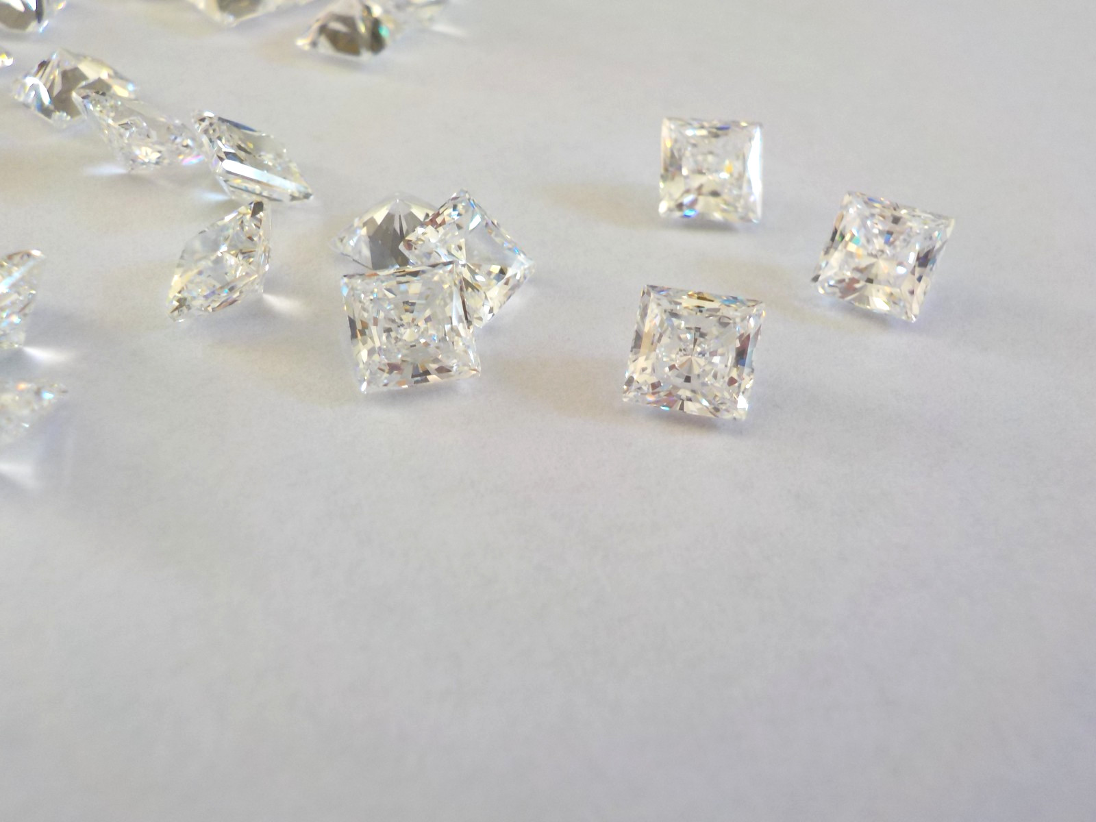 Square Cubic Zirconia Clear Stone 5 mm Pointed Back No Holes Total 12 Pieces
