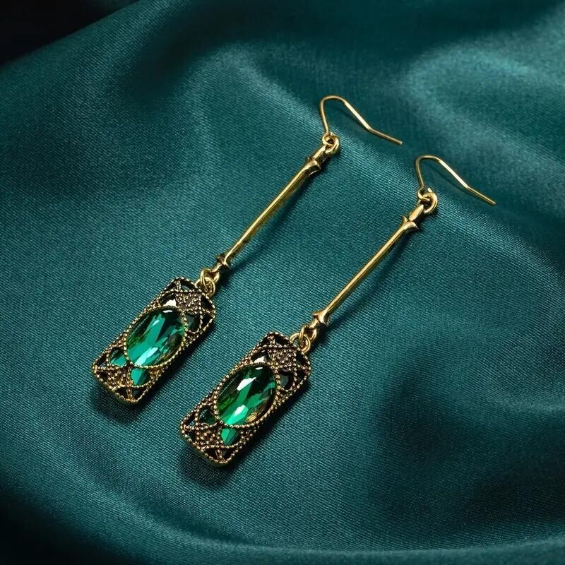 Fashion Women Long Green Stone Drop Dangle Earrings Vintage Jewelry Gift Golden
