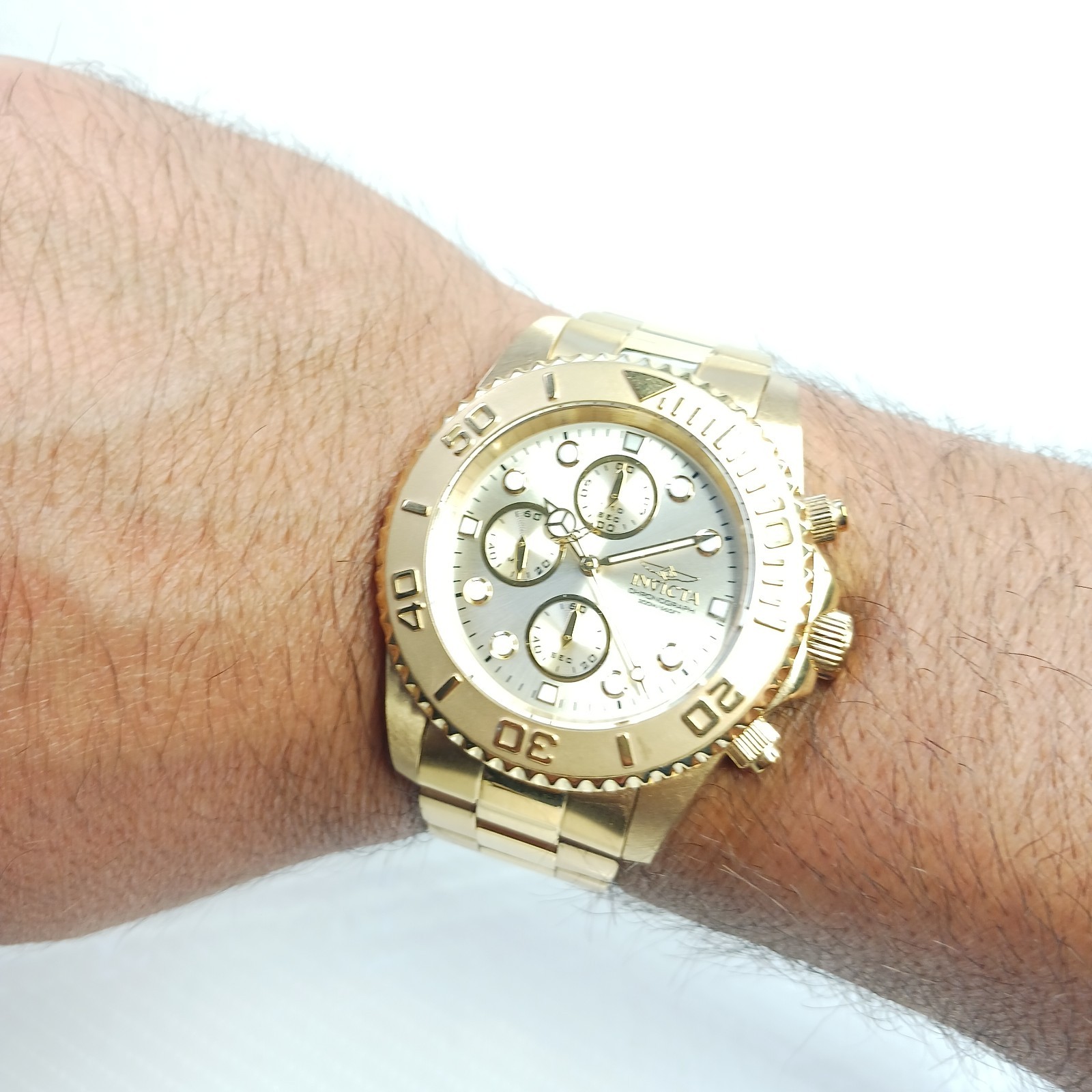 Men’s Invicta Quartz Divers Chronograph/ #1774 Gold Tone – Wrists up to 6.5″ in