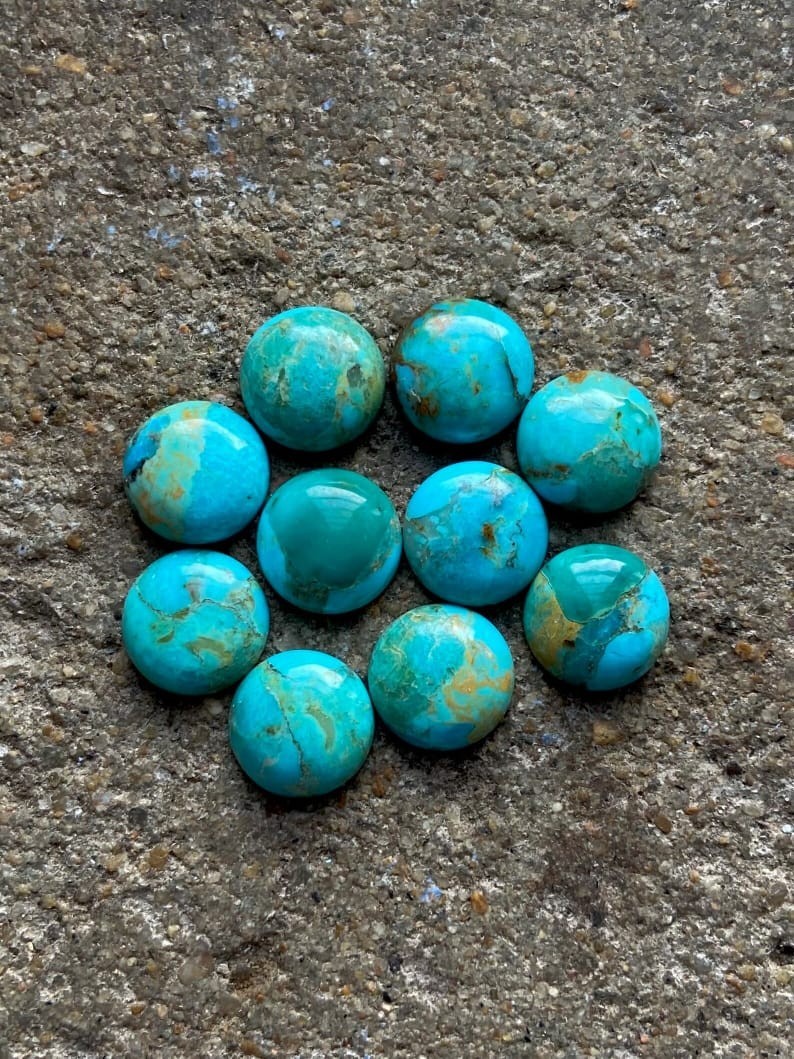 Mohave Turquoise Cabochon Round Flat Back Loose Gemstone Wholesale Lot