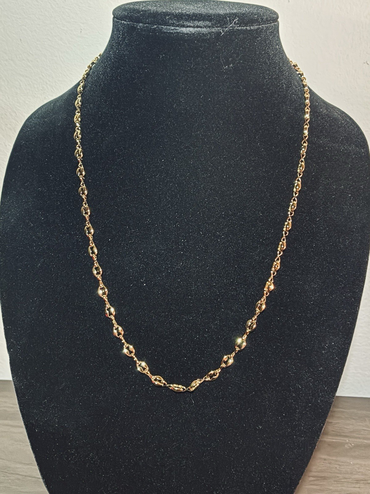 24in Puffed Mariner Chain