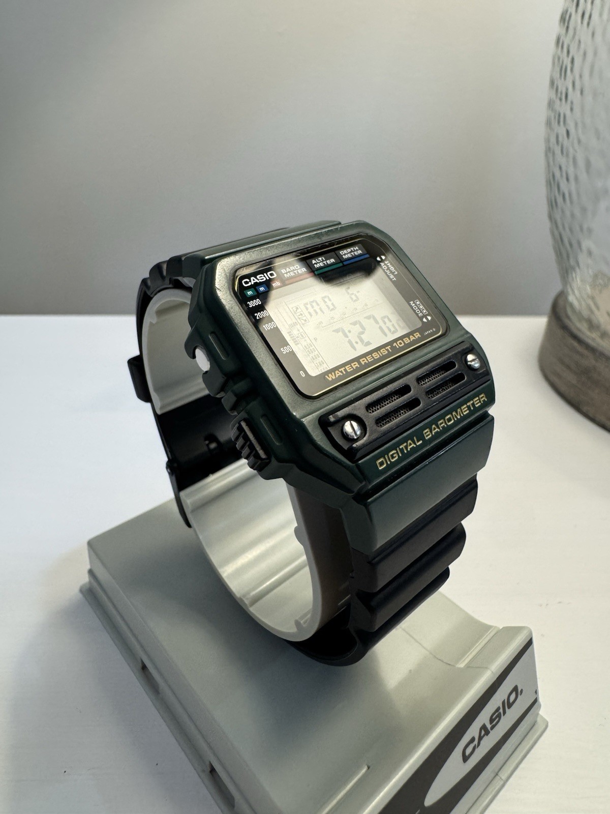 Casio BM-100WJ Men’s Digital Barometer Watch. Green Variation New Battery