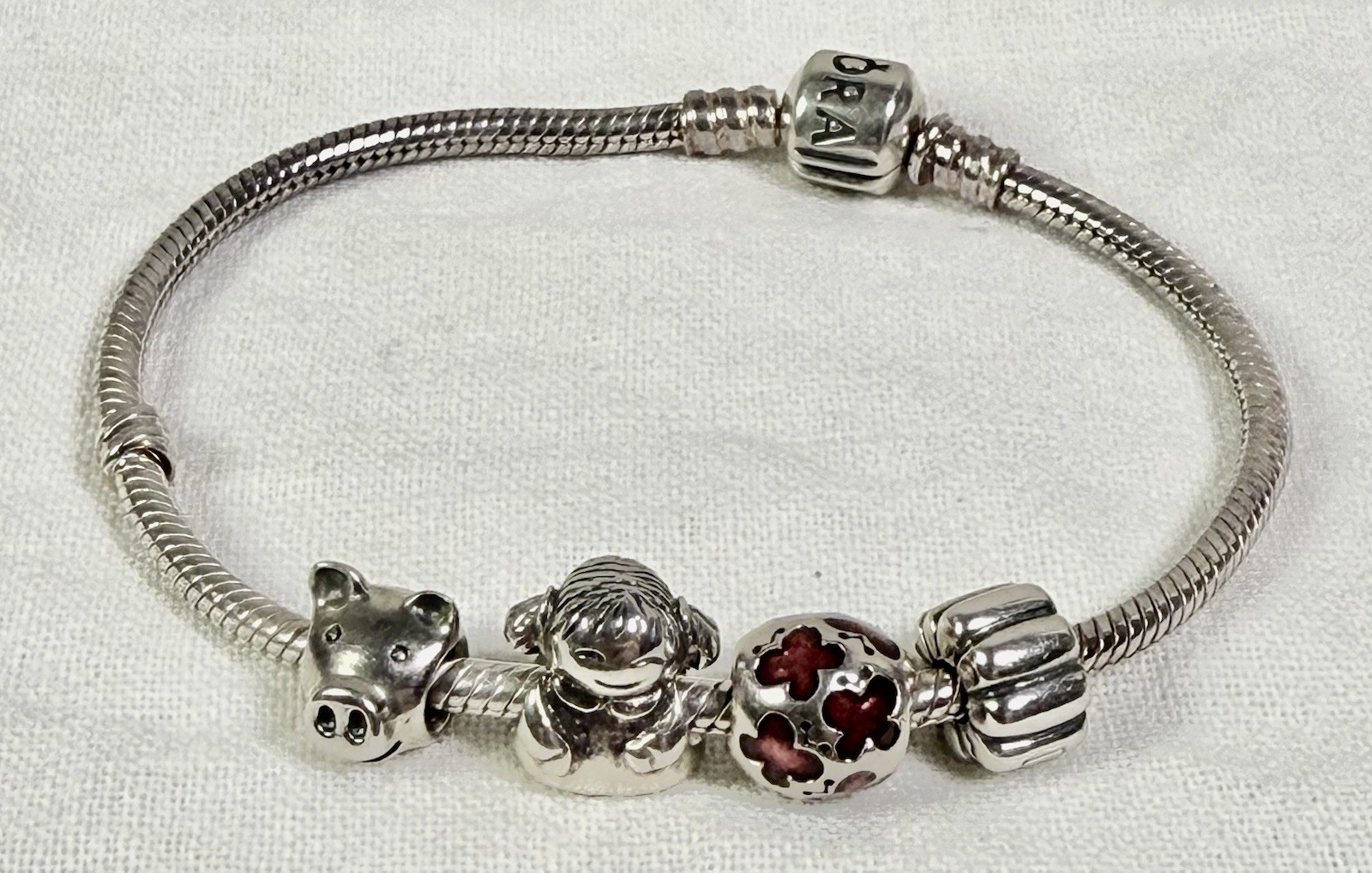 Pandora 7.9″ Bracelet 20cm w Pig, Girl, Butterfly Bead & Clip All .925 Silver