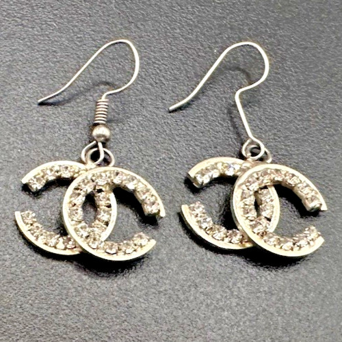 1 Pair of Vintage Earrings #5