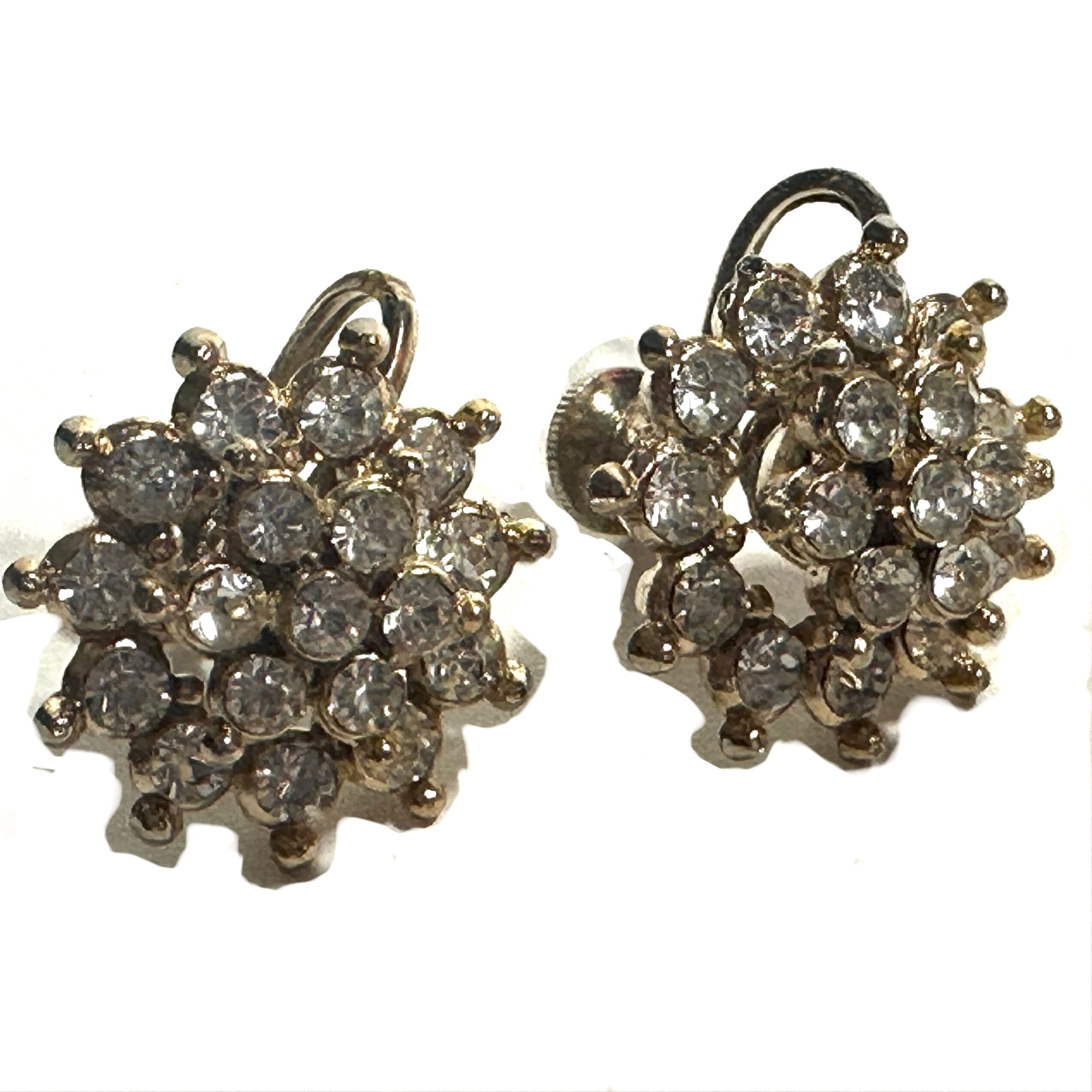 Clear Rhinestone & Gold Tone Screw Back Sparkly Earrings Retro Old Money Look