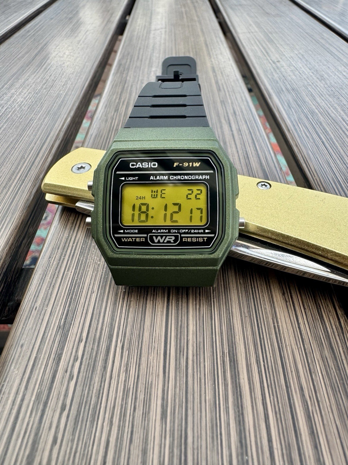 Casio F91WM-3ACF Digital Watch Green/Black with YELLOW filter MOD