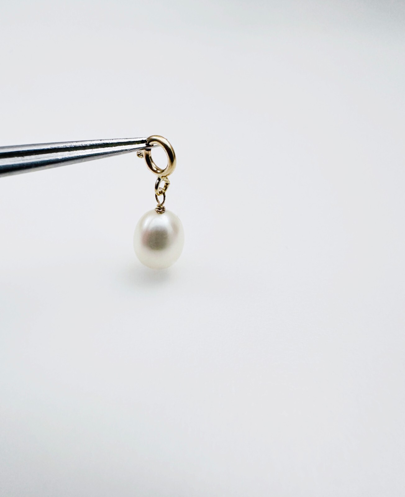 14K Solid Yellow Gold Dangle Baroque Pearl Small Charm Pendant w/Spring Clasp