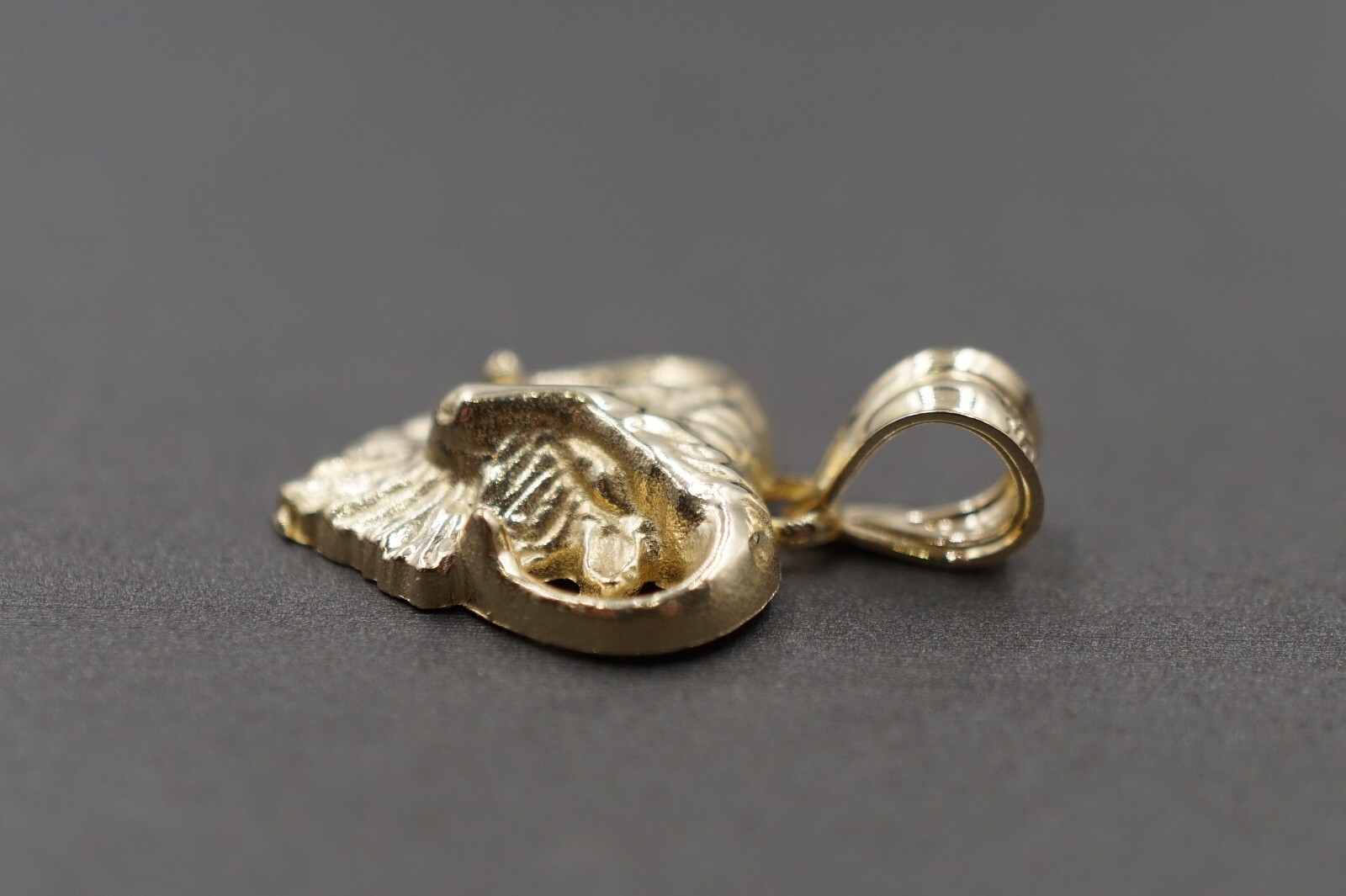 10K Solid Yellow Gold 0.8″ Small Ram Aries Zodiac Charm Pendant.