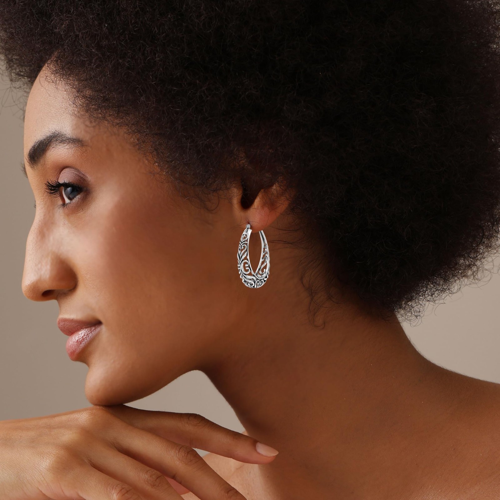 LeCalla 925 Sterling Silver Post Filigree Oval Hoop Earrings for Women Teen 32mm
