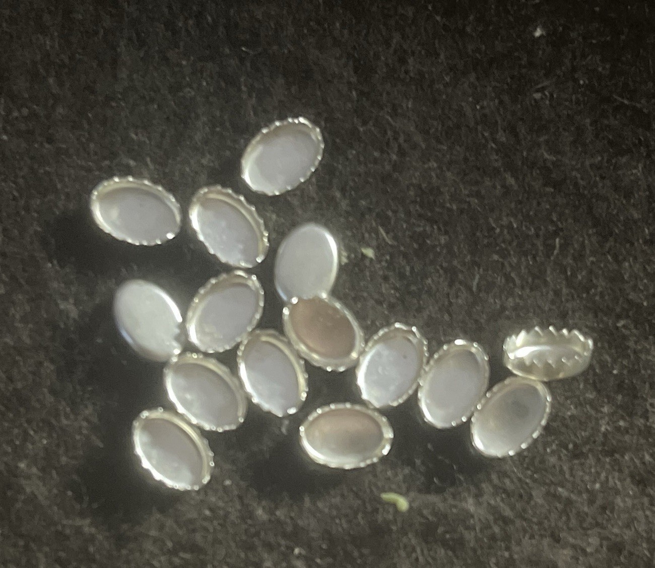 One 6x4mm Oval Serrated Sterling Silver Bezel Cup Setting 32gauge 4x6mm