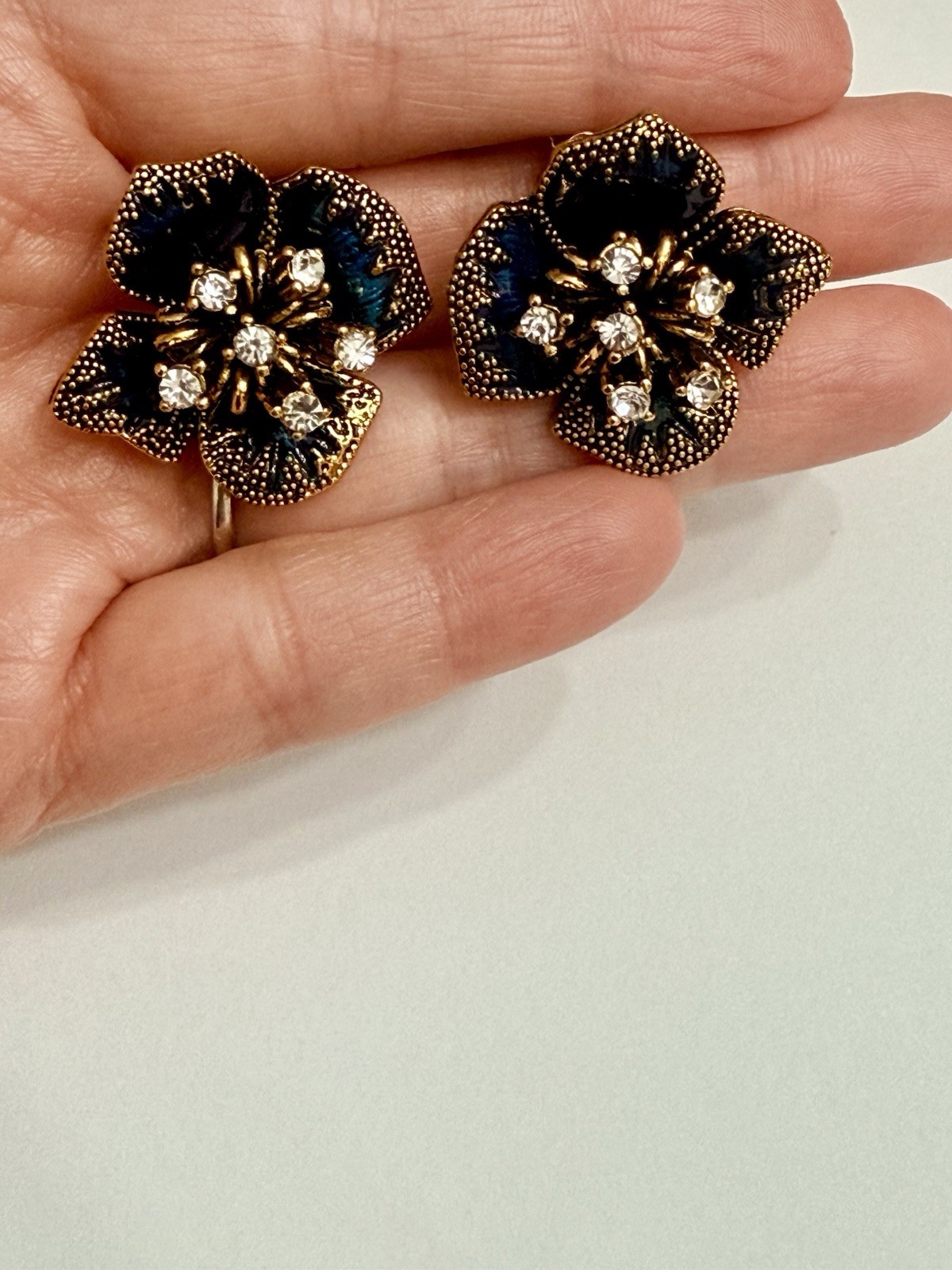 Stud Earrings Blue Enamel Flower Cluster Clear Rhinestone Screw Back Gold